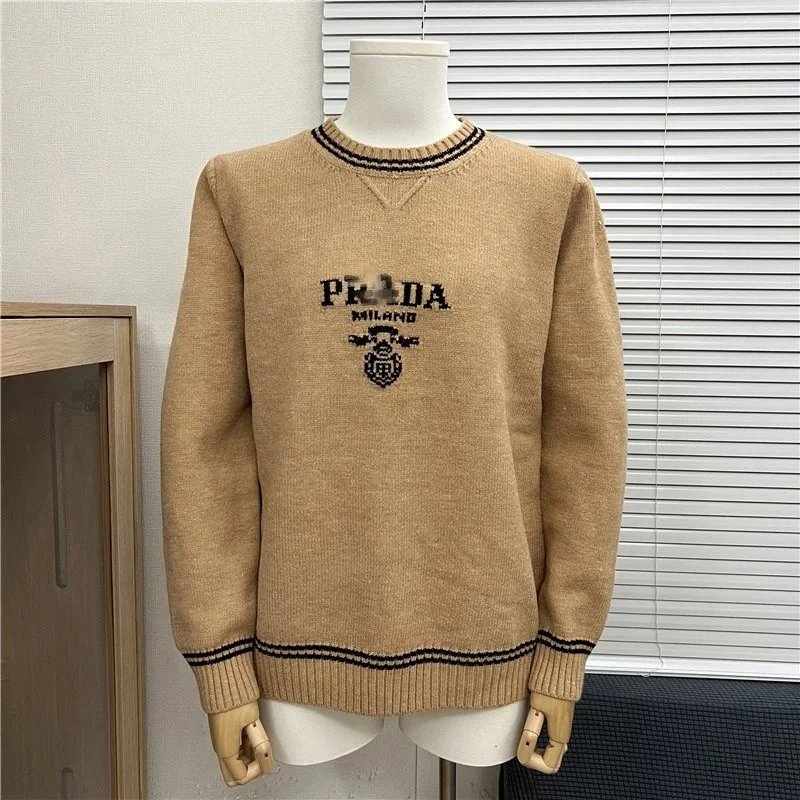 Prada 21