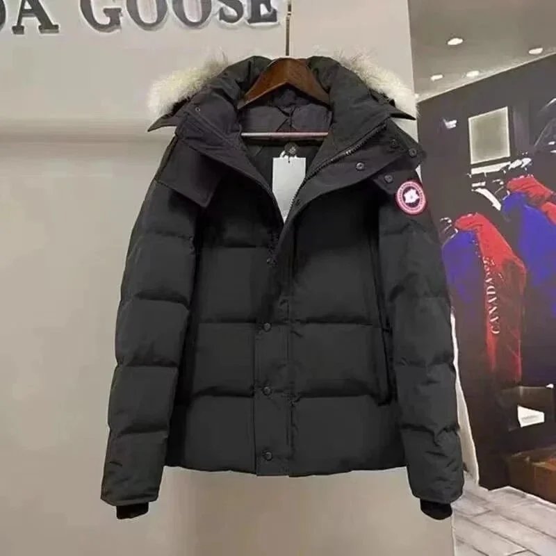 Canada Goose黑色