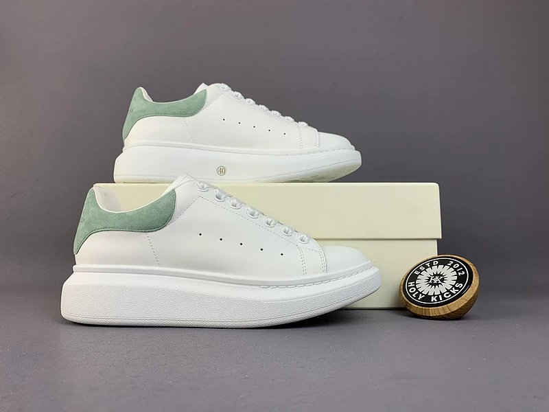 8 8