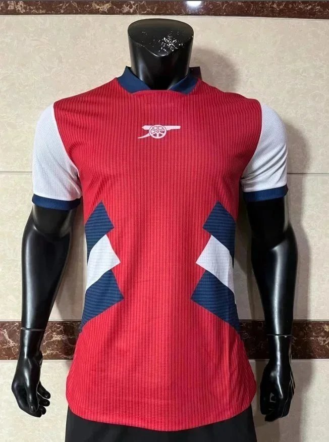 Arsenal red casual style