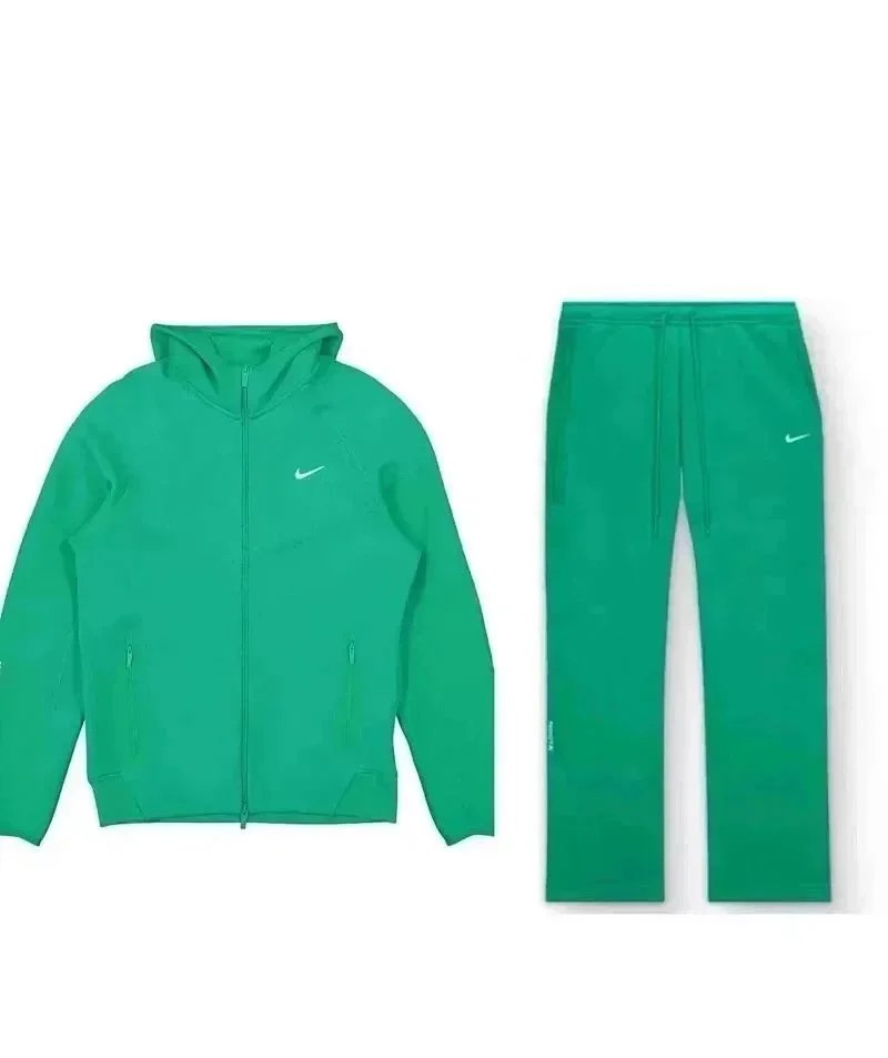 030214022-Green Set