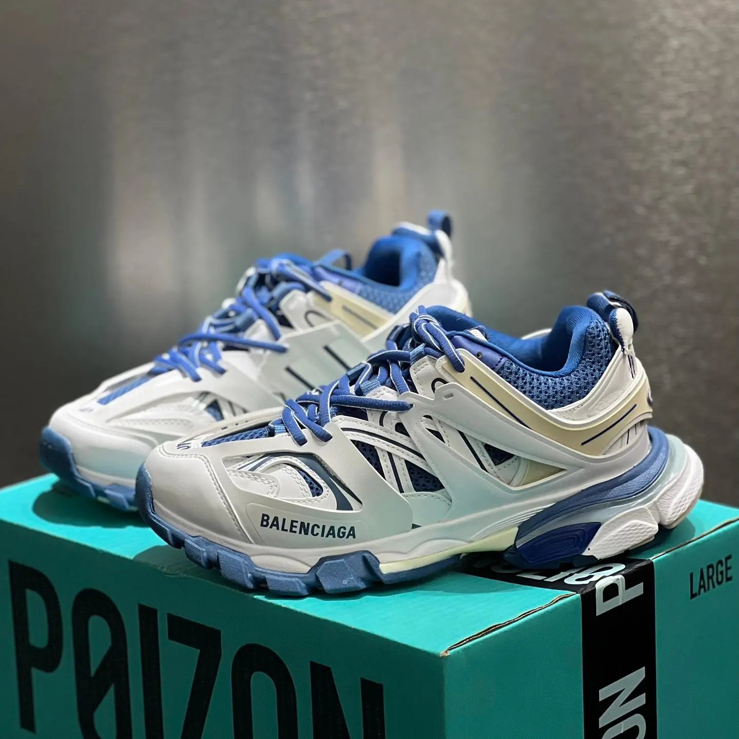 8 8