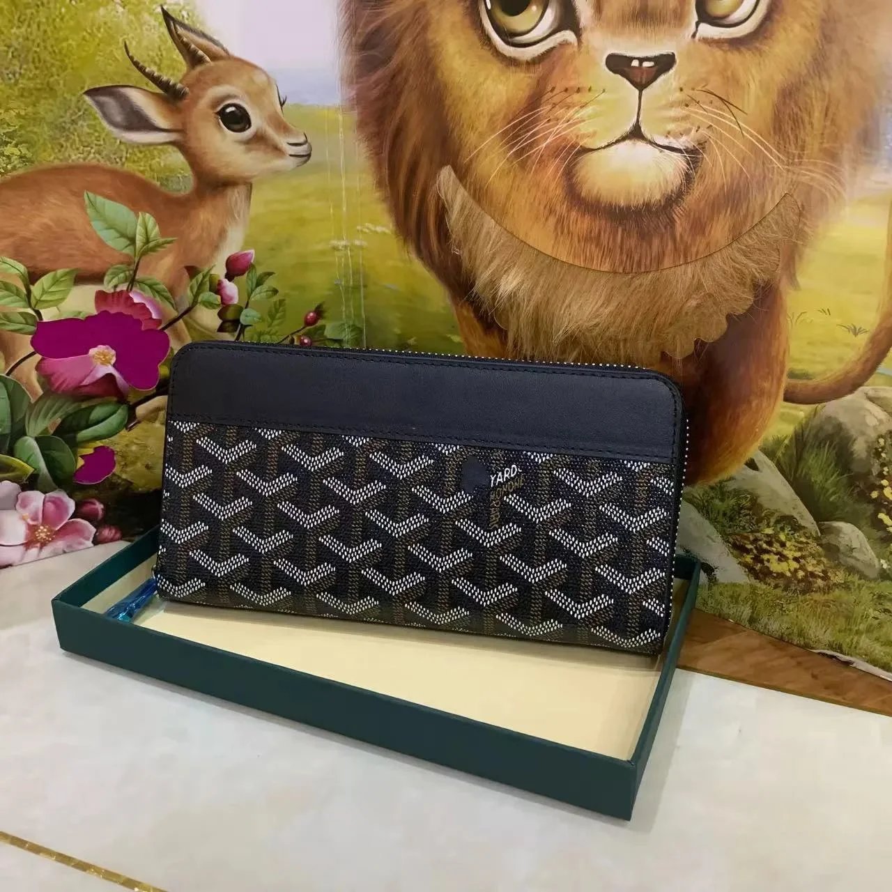 037 037