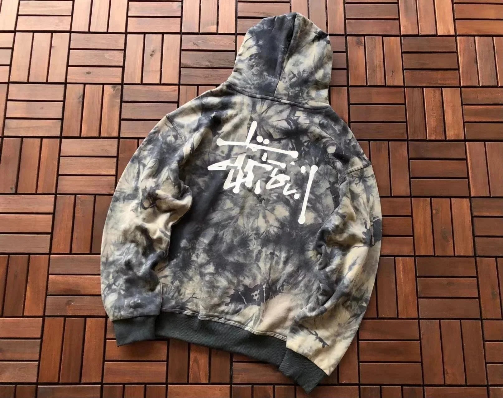 39 39