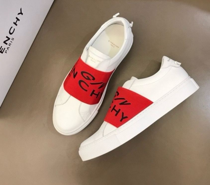 01 01
