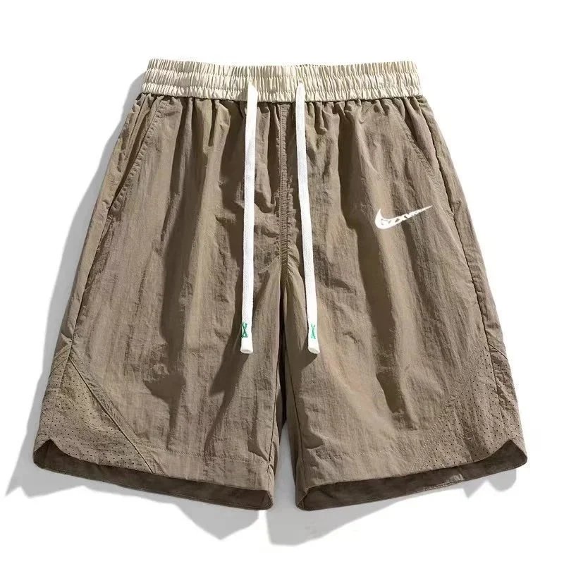 32 32