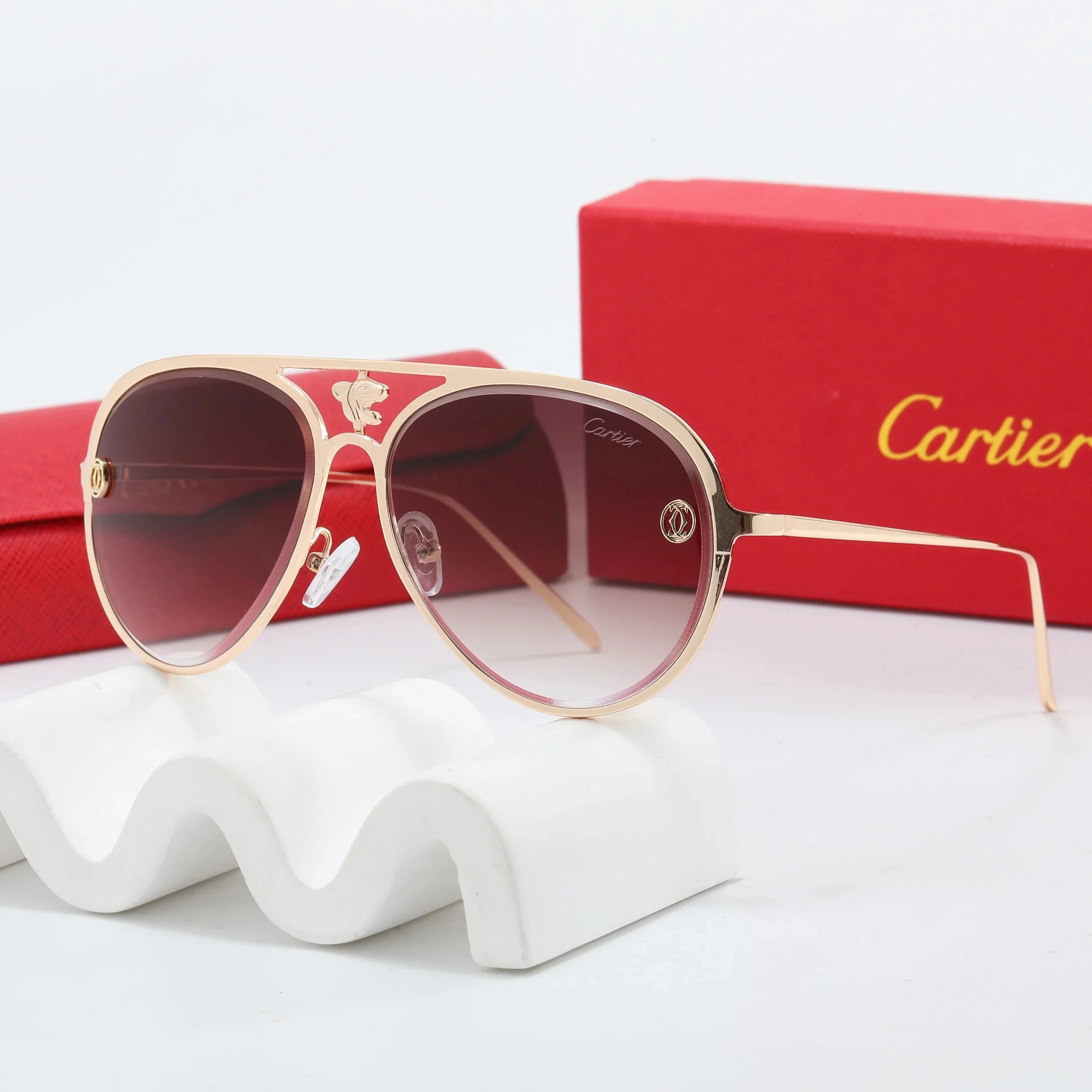 3 3