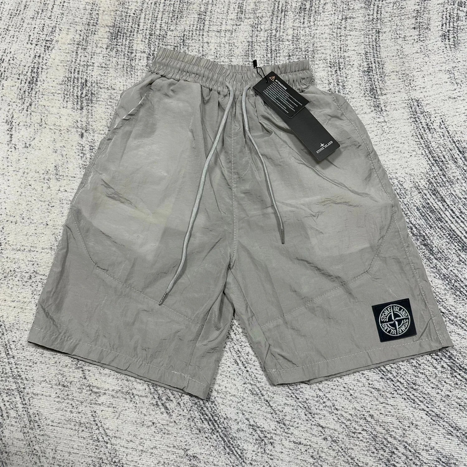 9 9