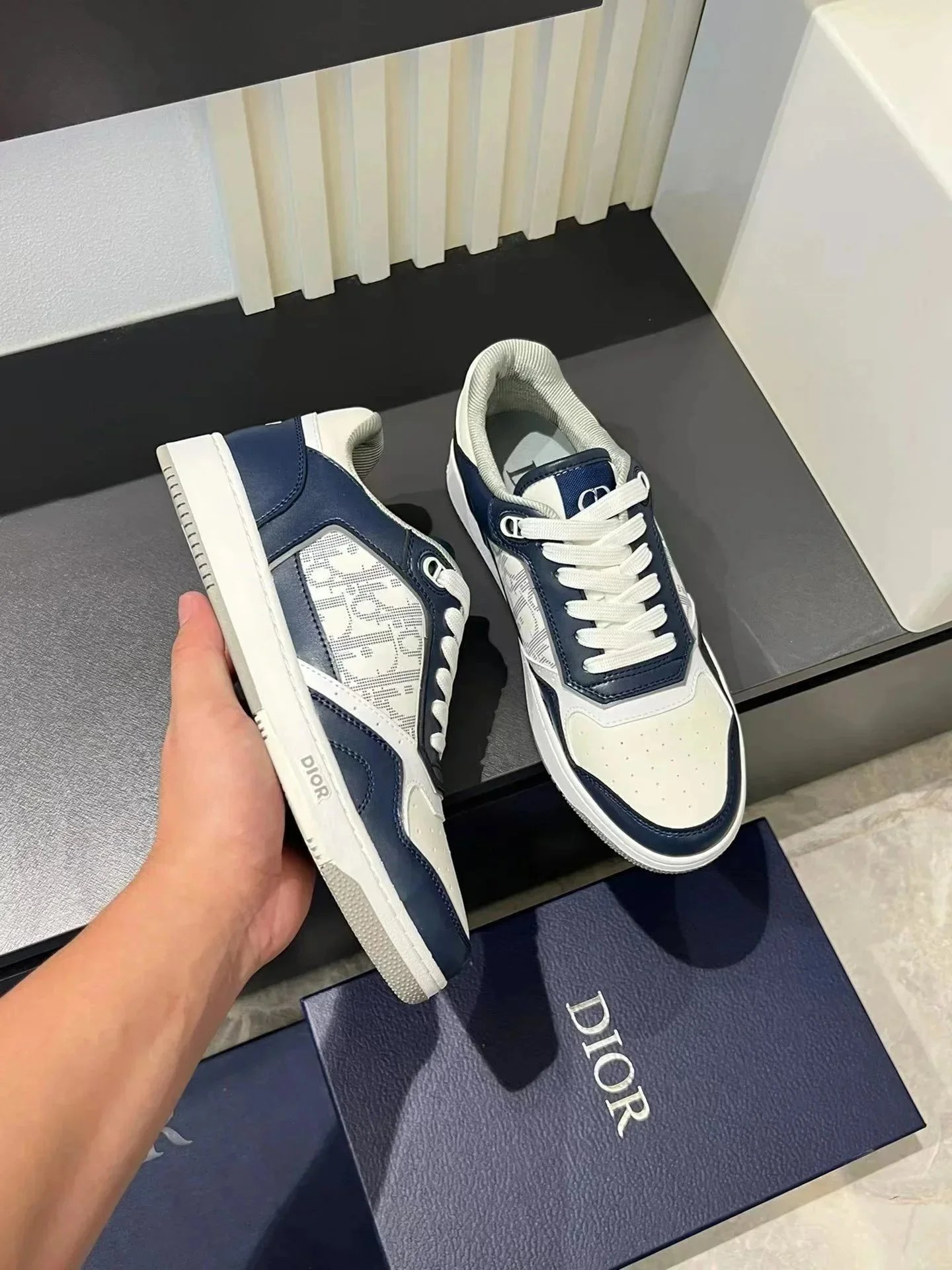11*Top quality 11*Top quality