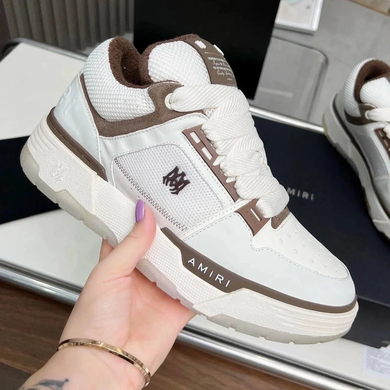 9 9