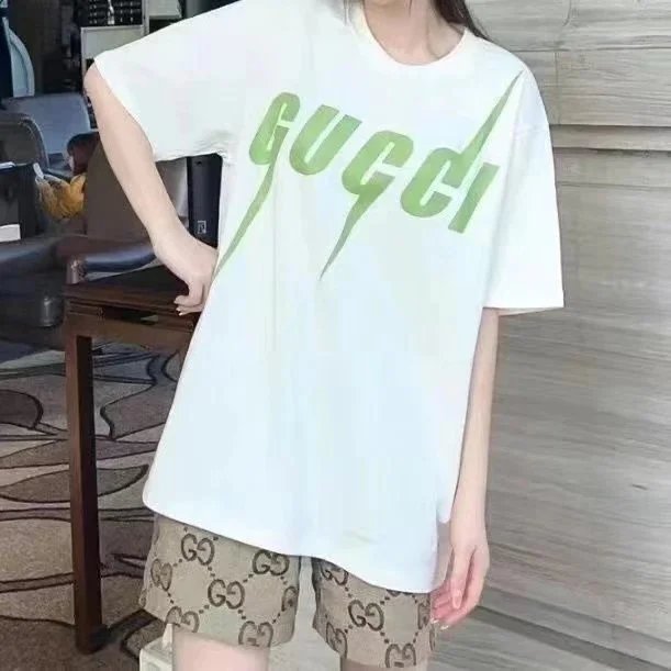 3 3