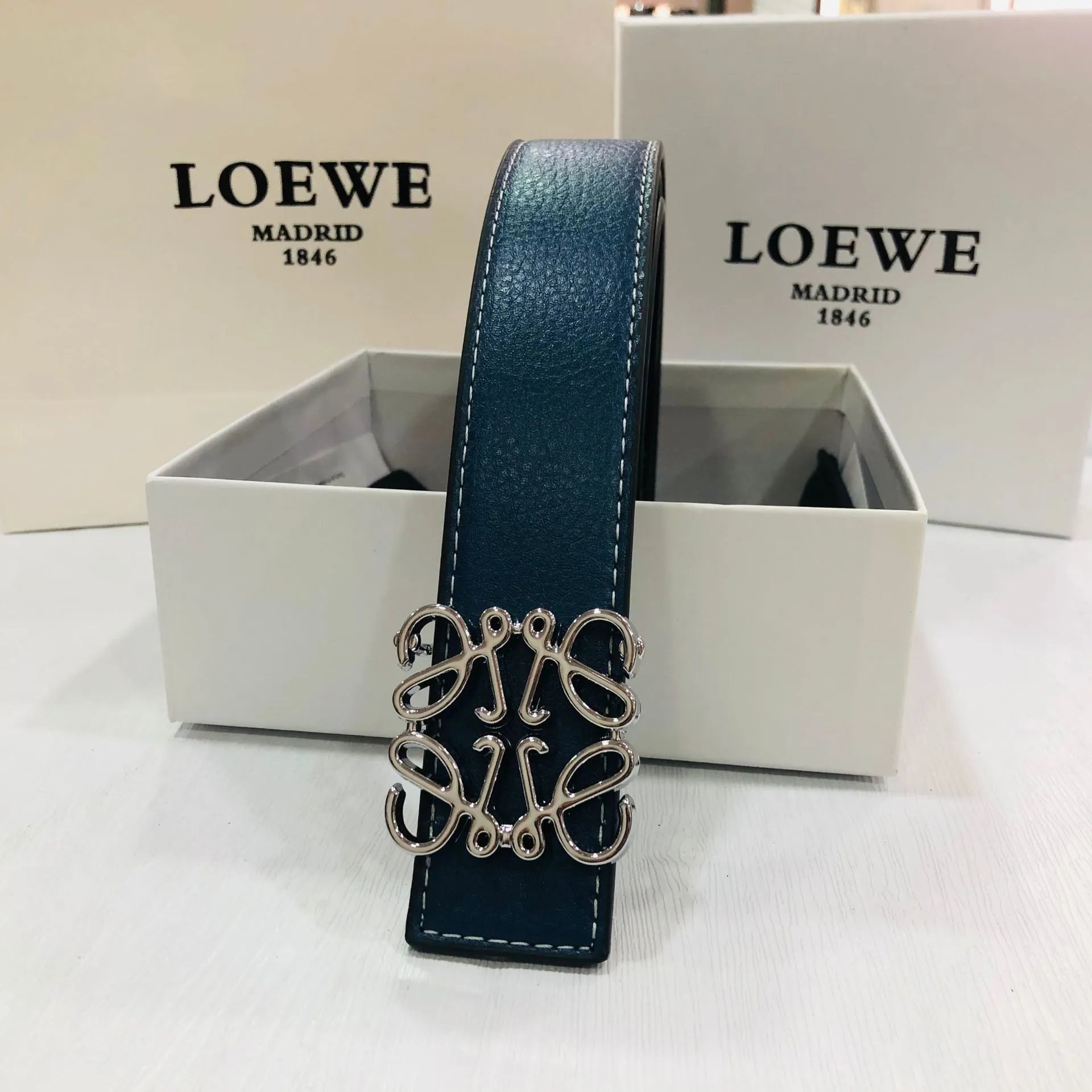 8 8