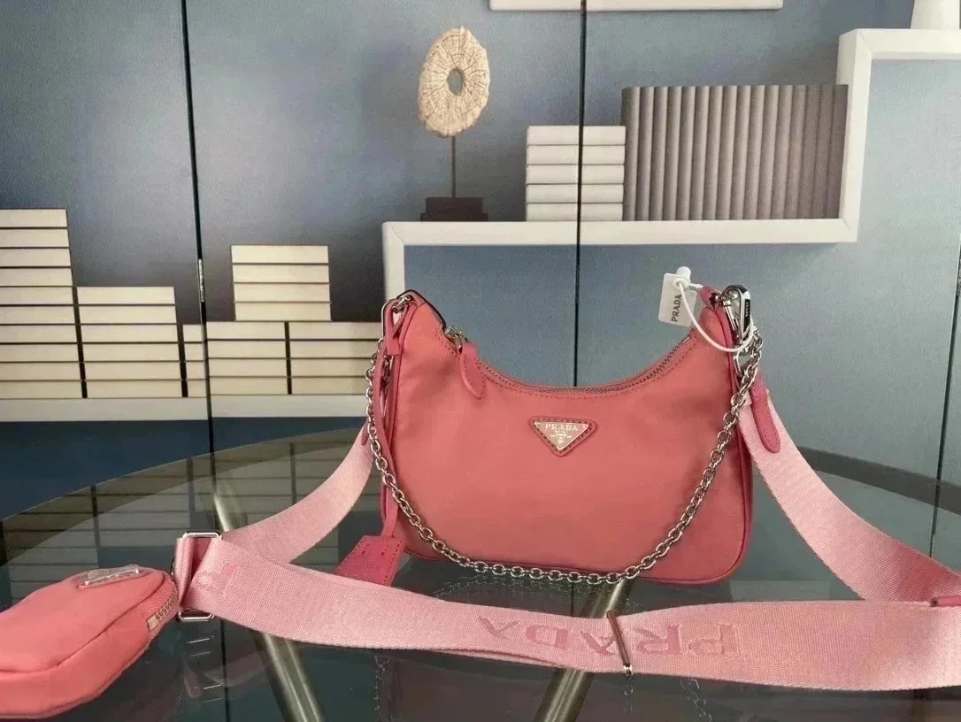 051-7 051-7