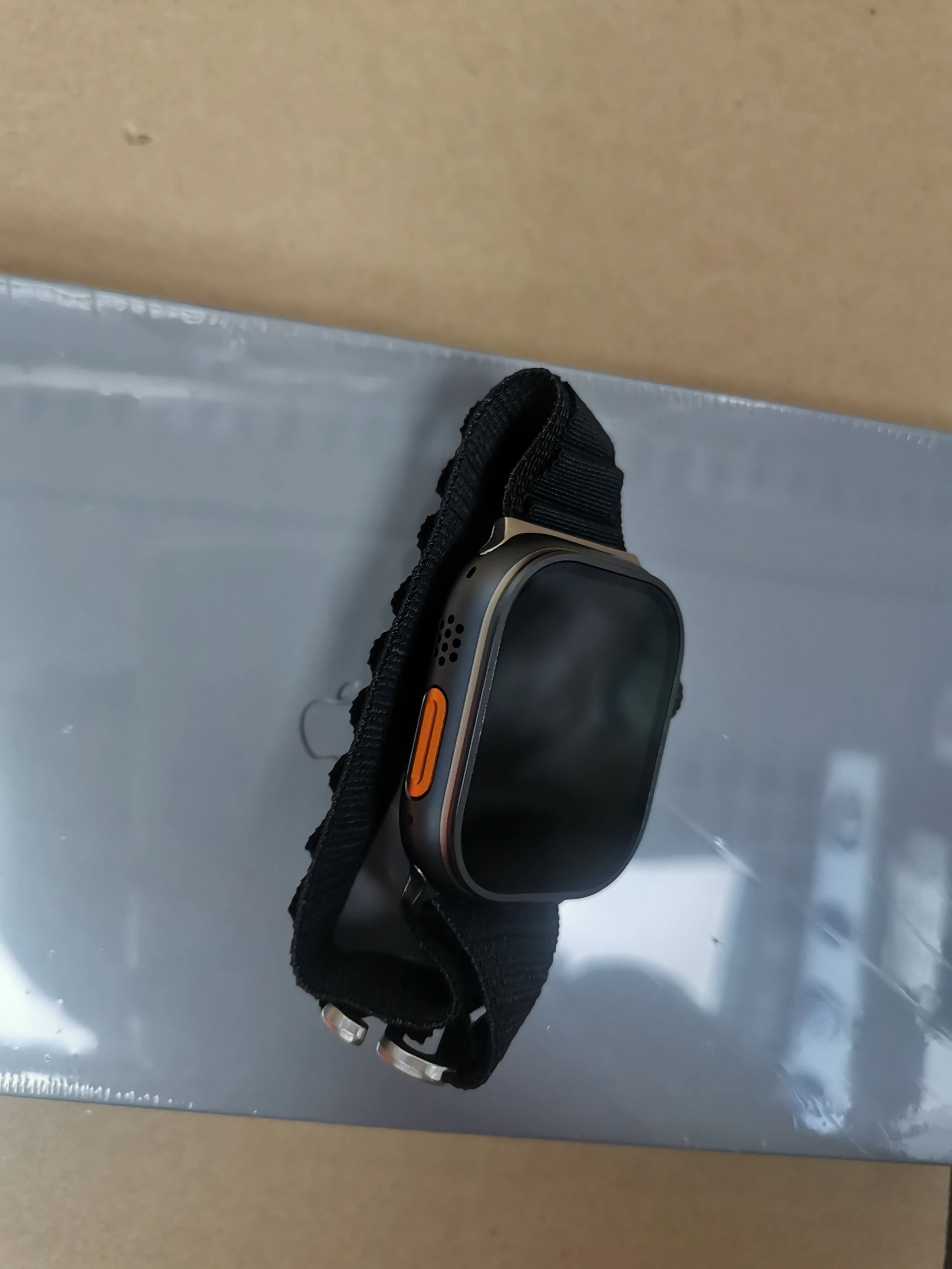 黑框黑带Black frame/black strap 黑框黑带Black frame/black strap