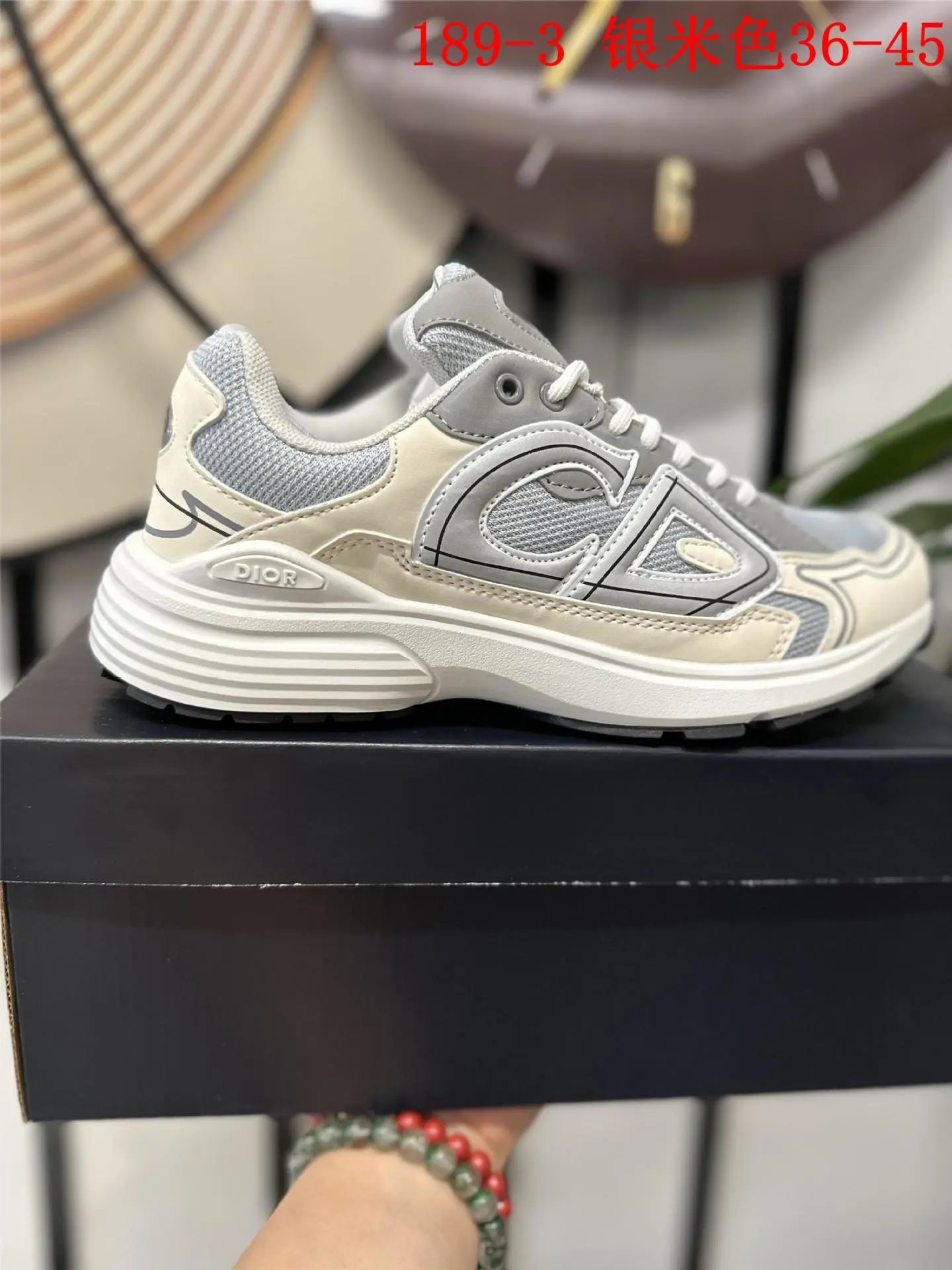 15 15