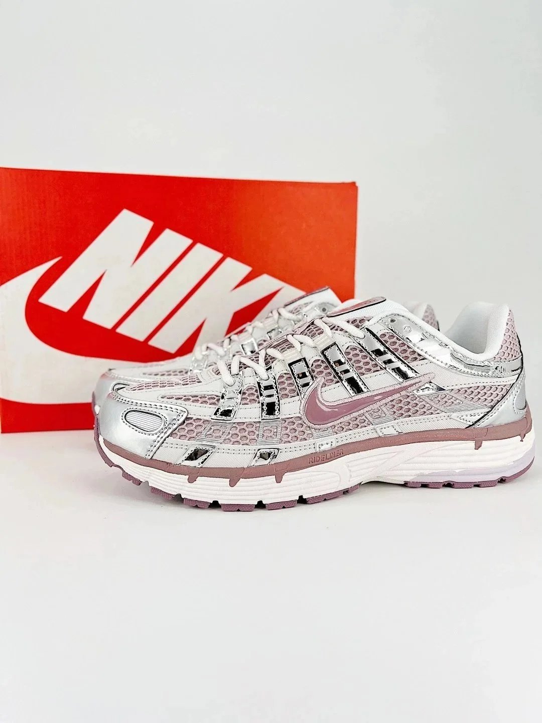 01 01