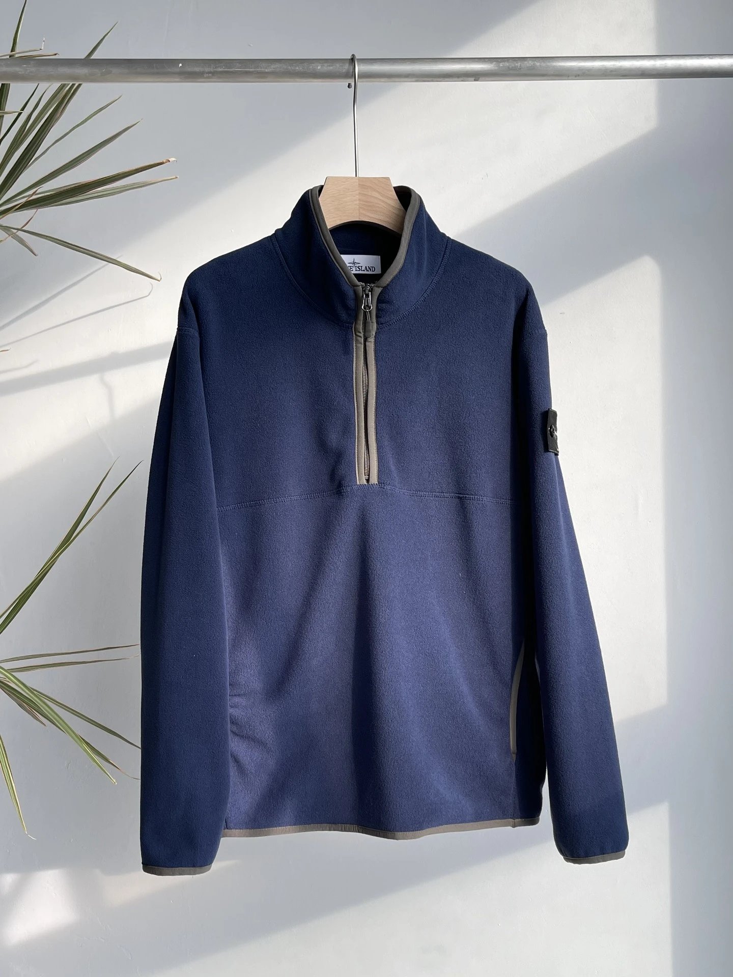 03 03
