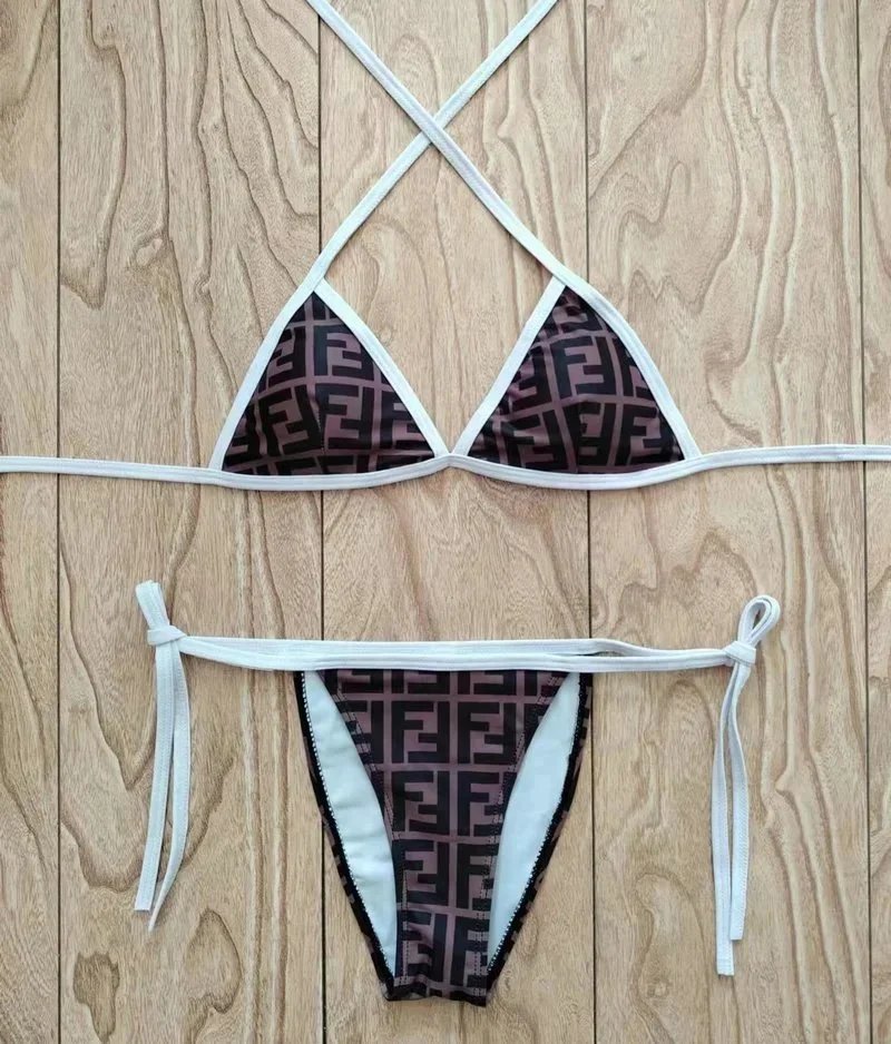 白色边 白色边