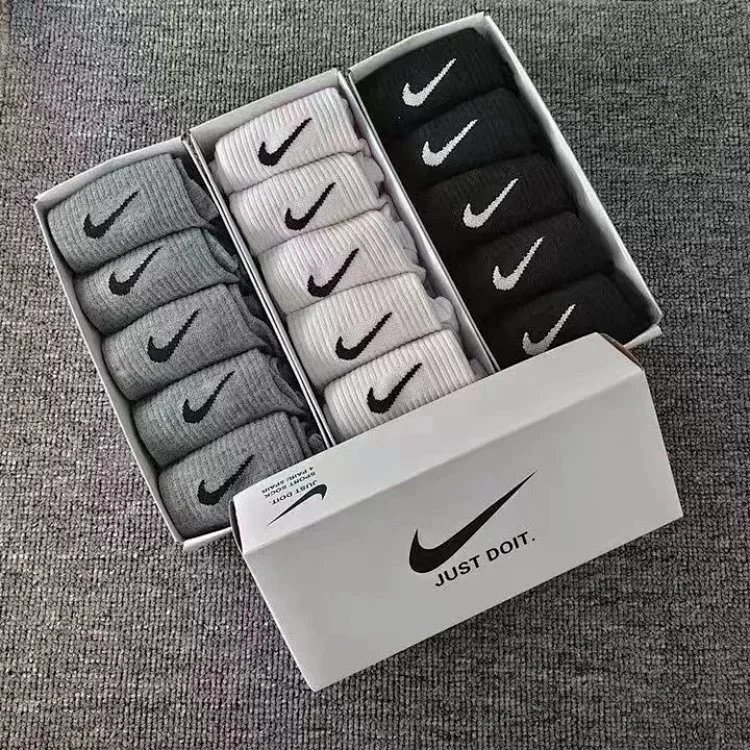 5双灰色中筒袜 5双灰色中筒袜