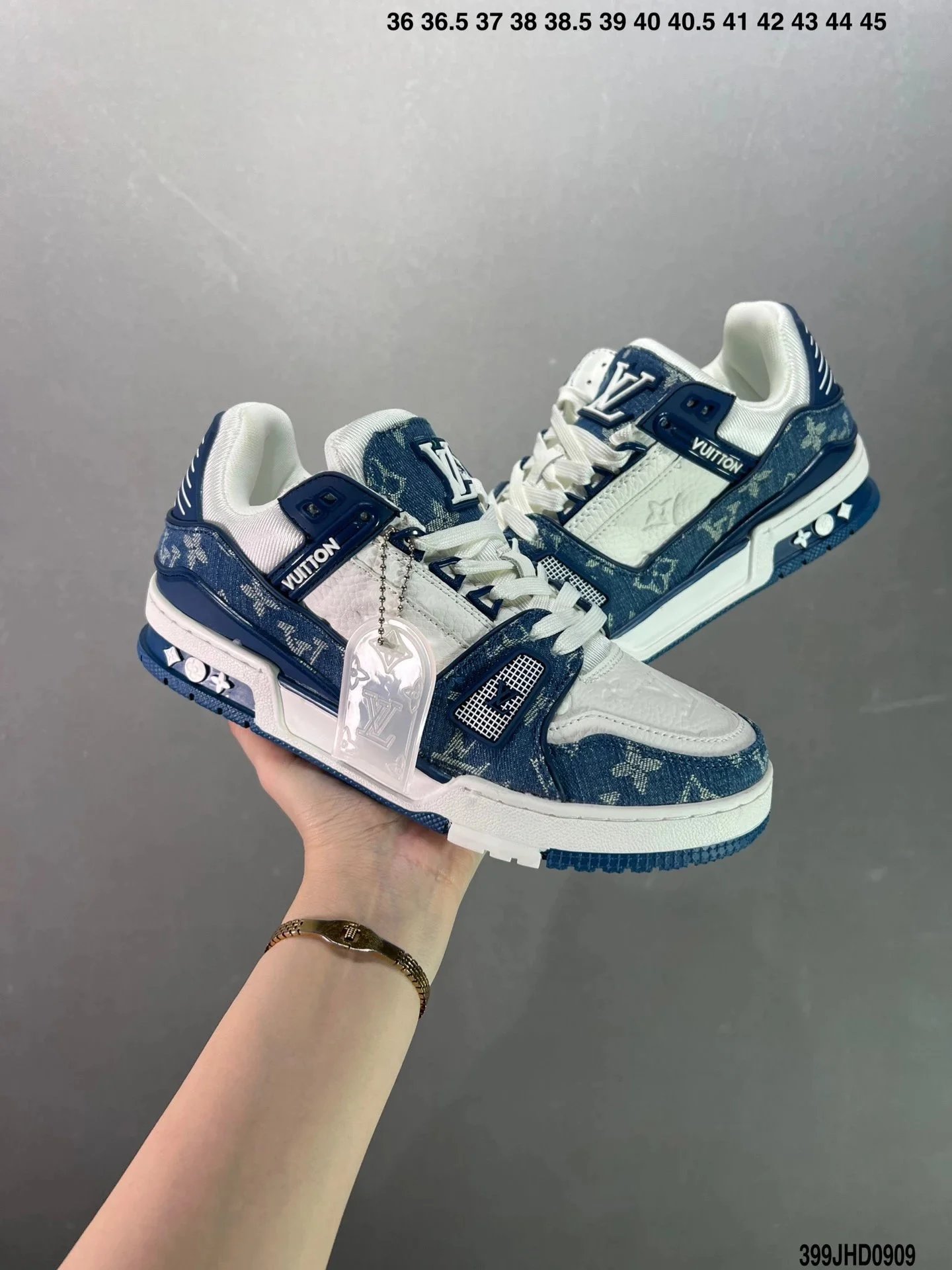 5 白蓝 5 白蓝