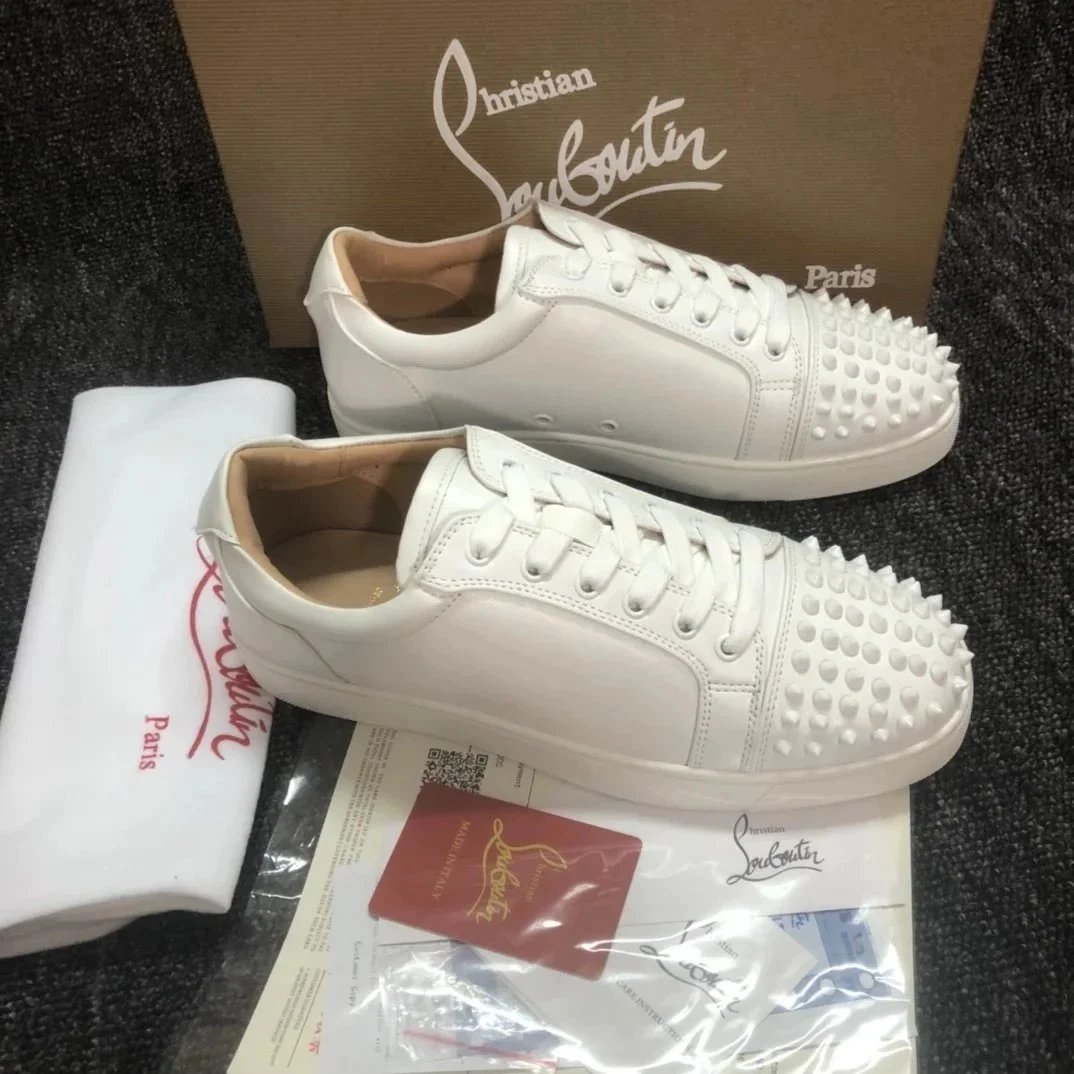 9 9