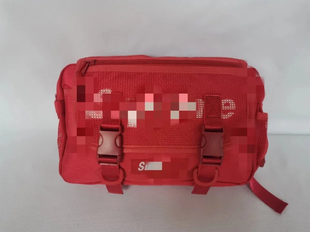 红色 红色