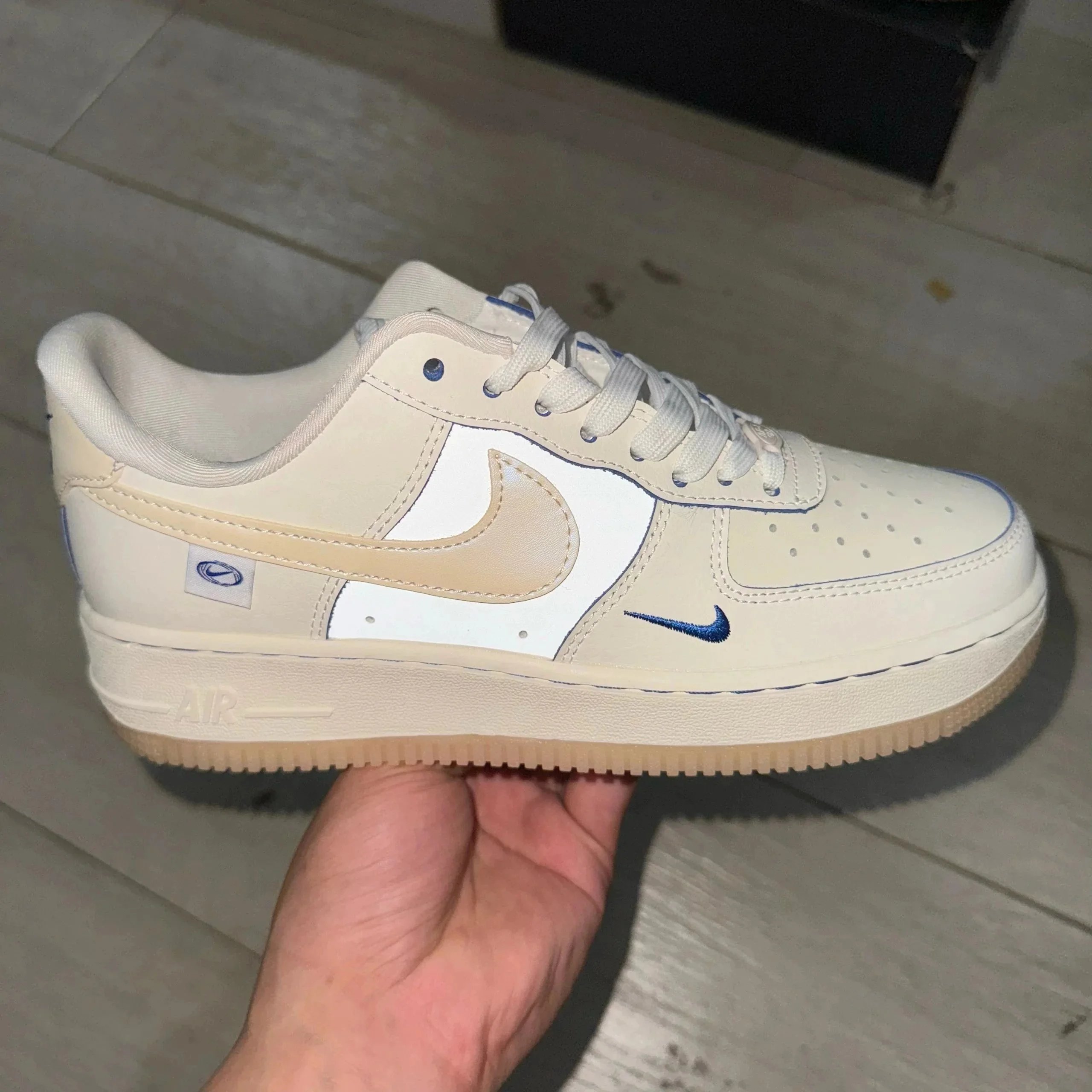 灰白黑反光 灰白黑反光