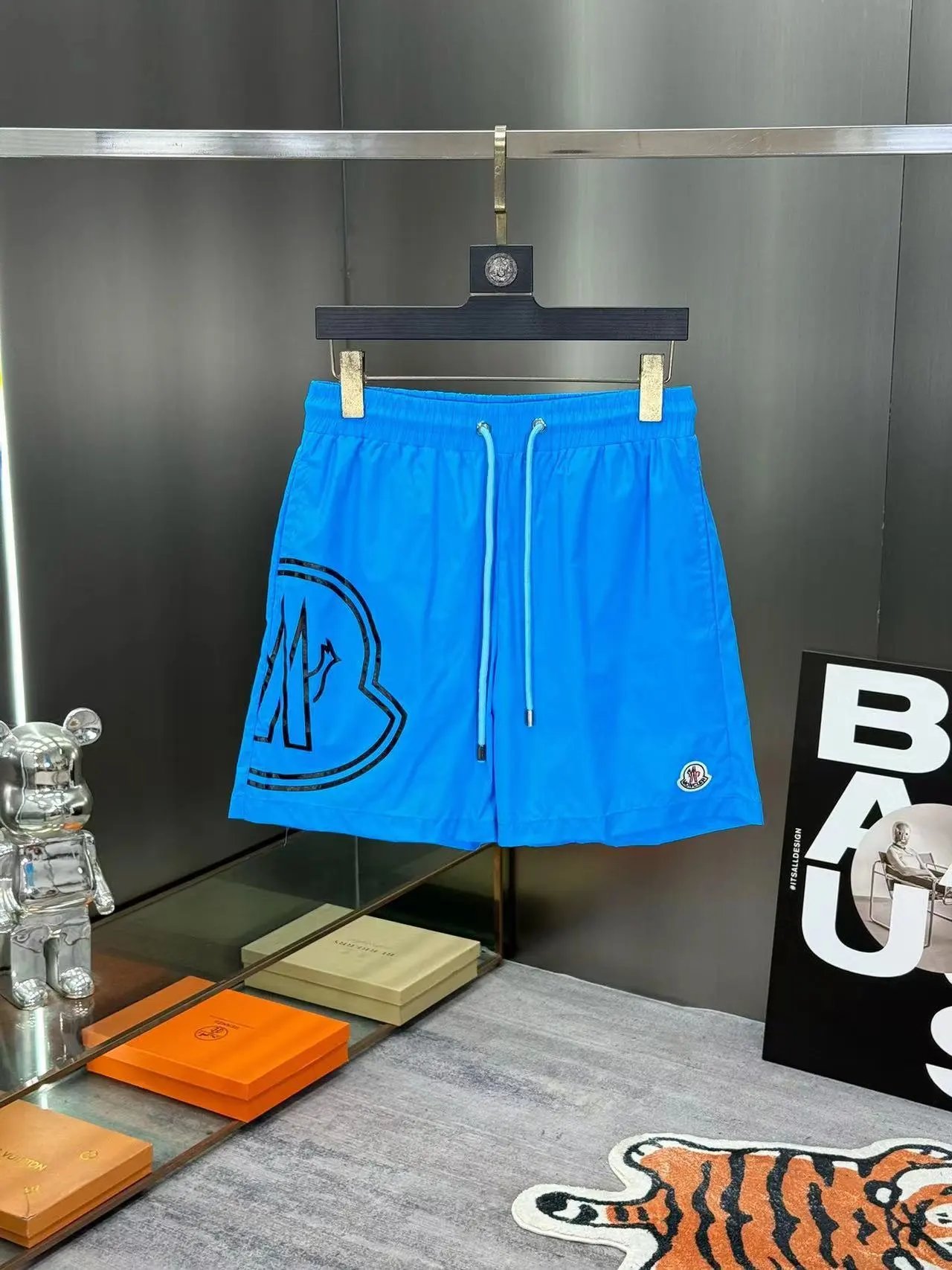 天蓝色 天蓝色