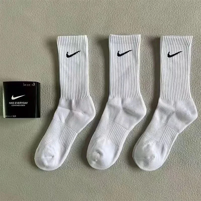 Nike 长筒 3双白色 Nike 长筒 3双白色