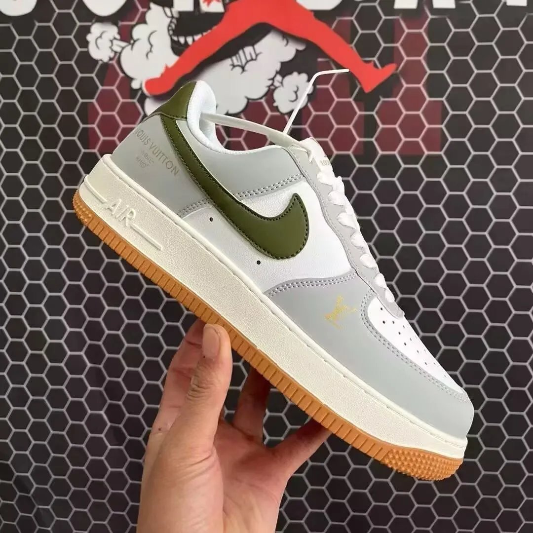 6 6