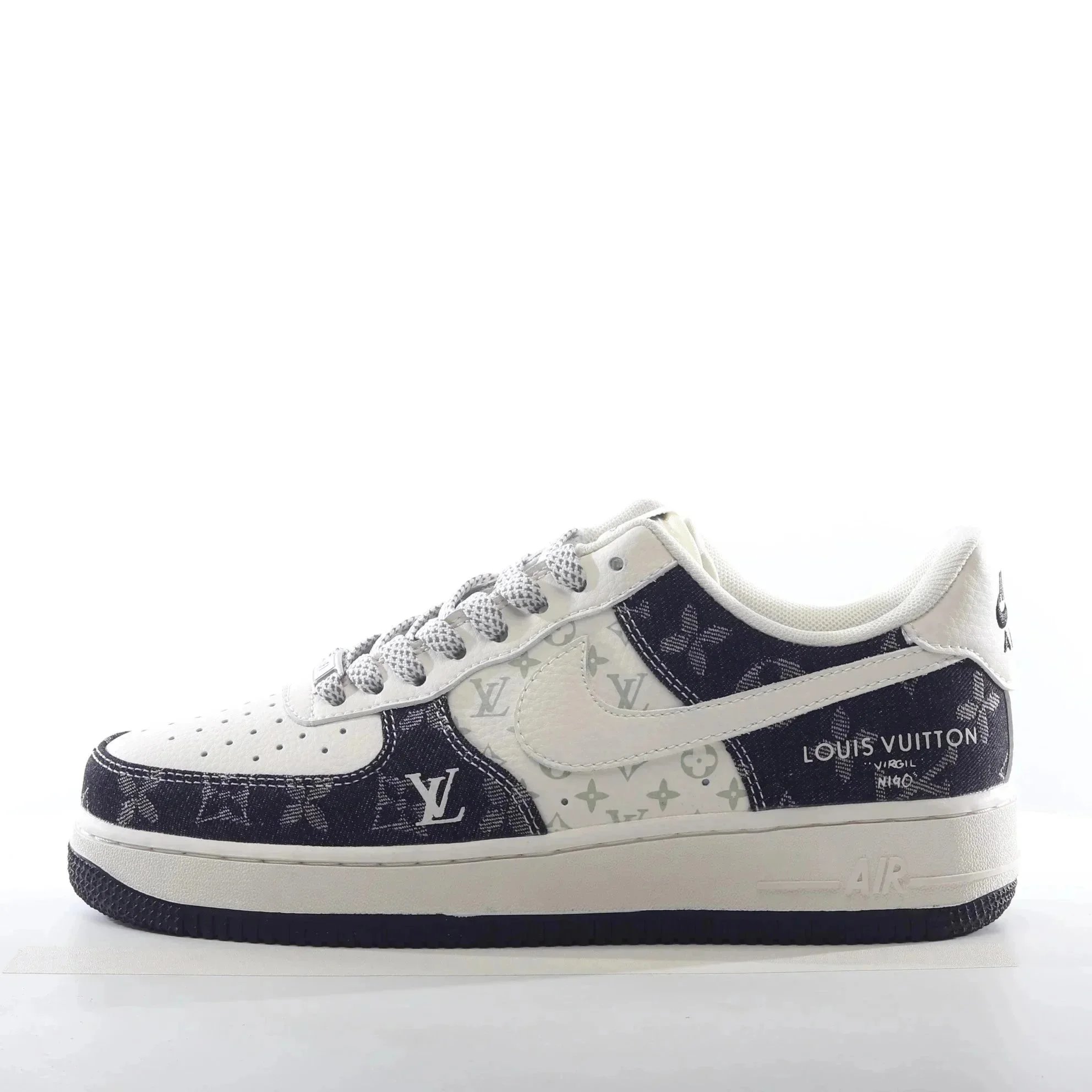 22 22