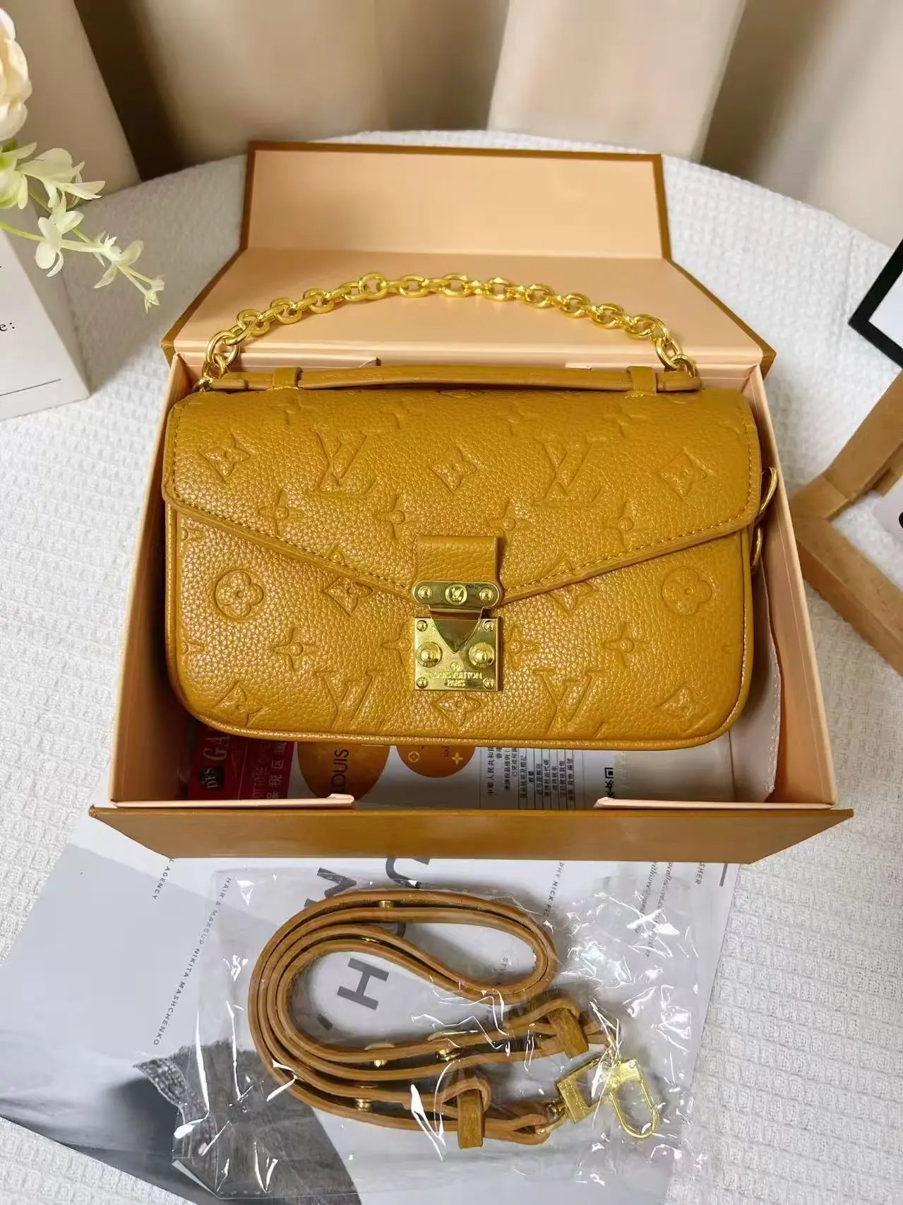 39 39