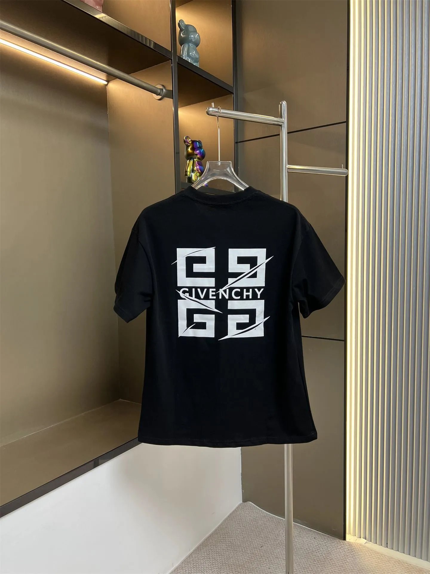黑色 黑色