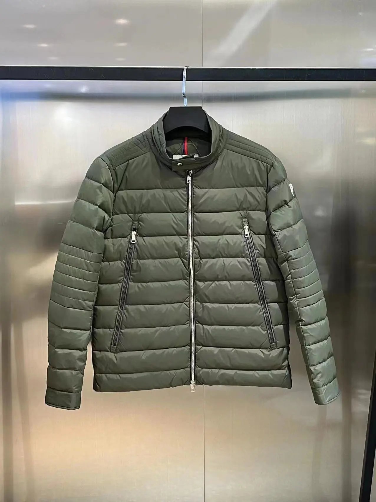 7 7