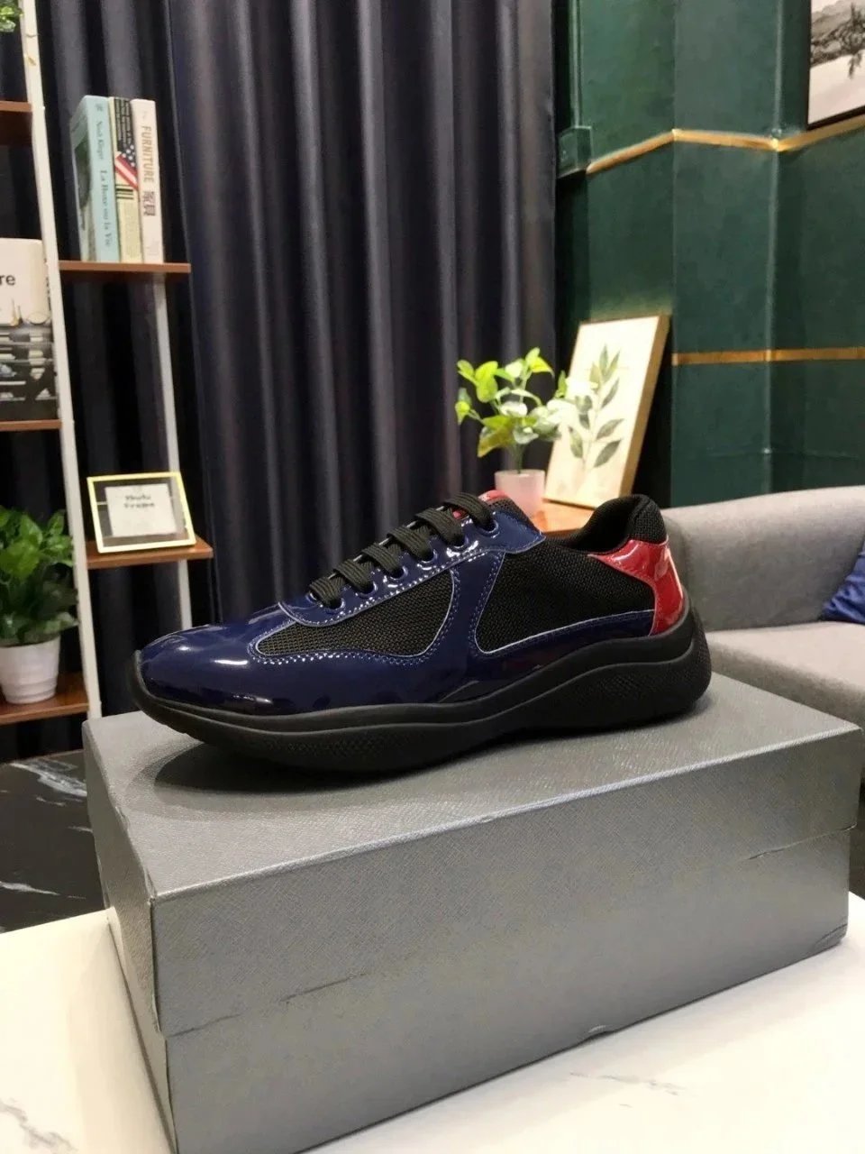 8 8