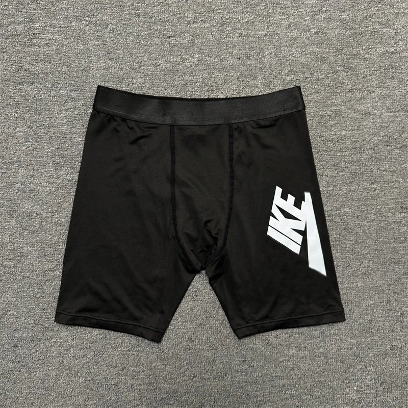 五分裤黑腰带-右大G英文 五分裤黑腰带-右大G英文