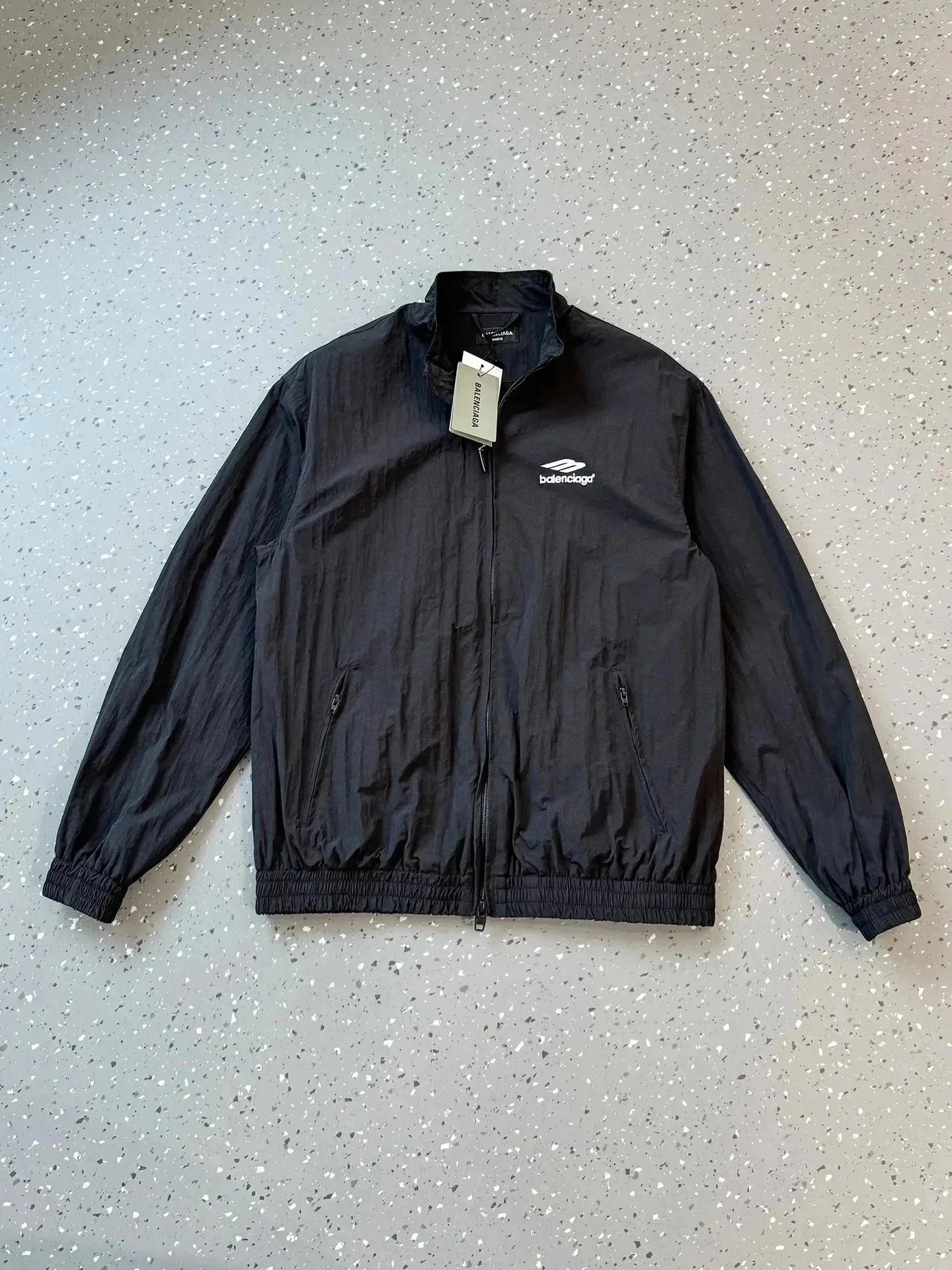 010609012;XL(52) 010609012;XL(52)