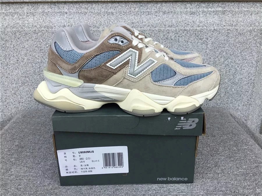4 4