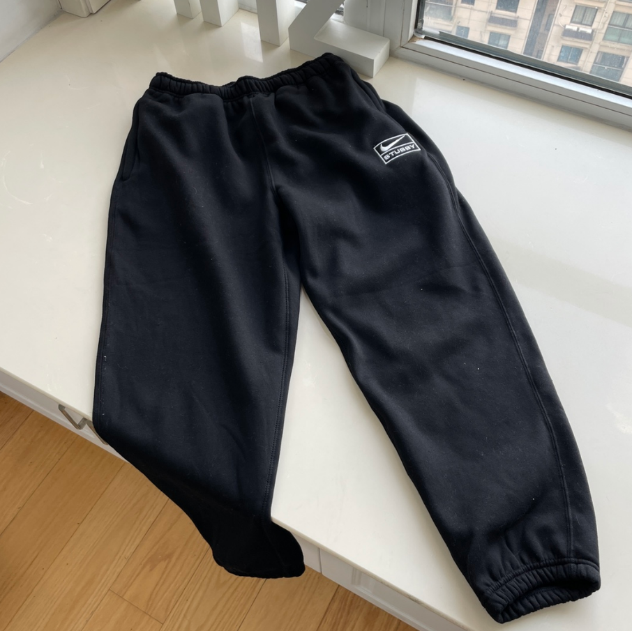 黑色裤子 黑色裤子