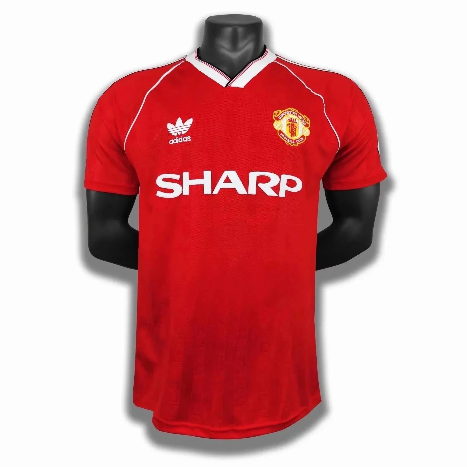8890 Manchester United at home 8890 Manchester United at home