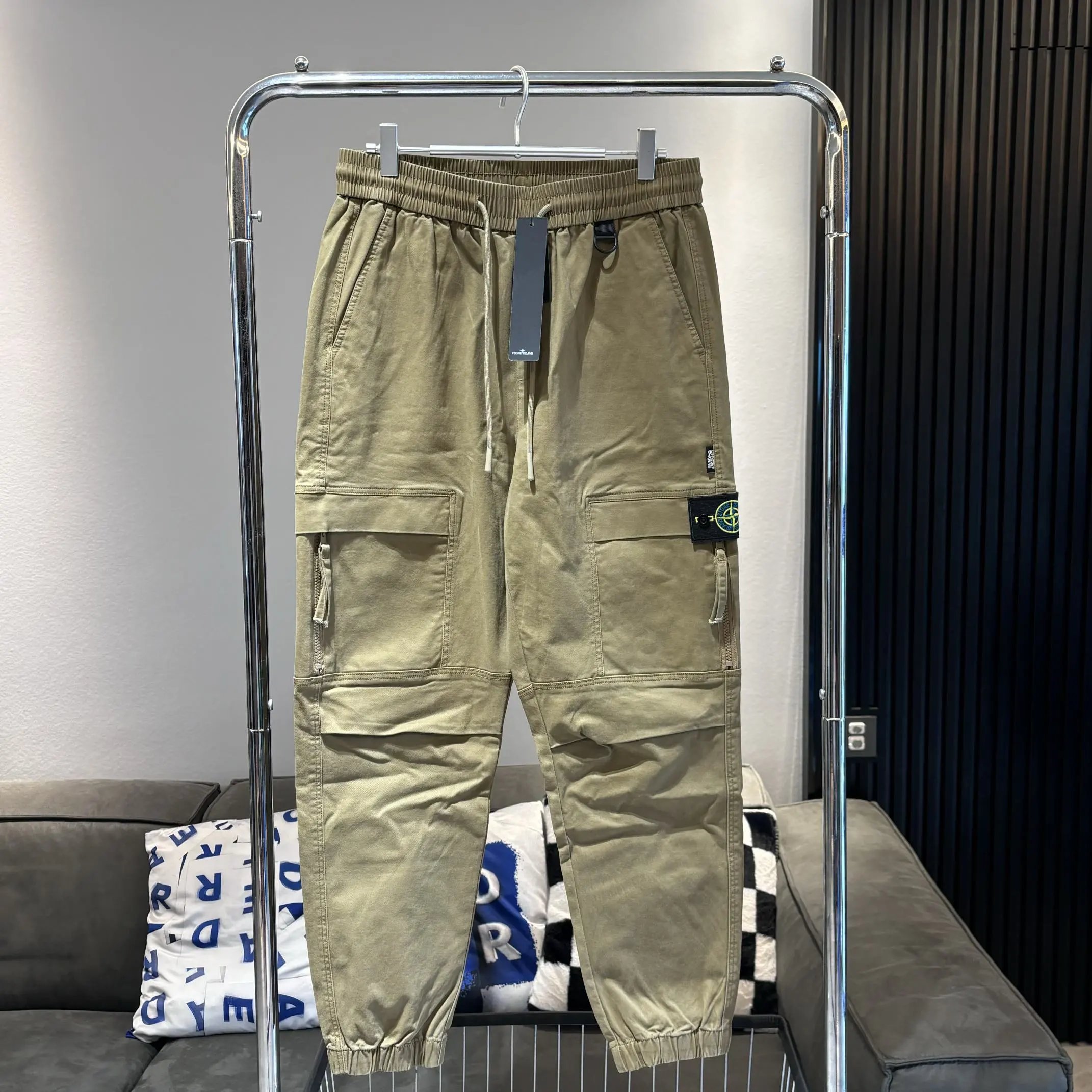 16 16