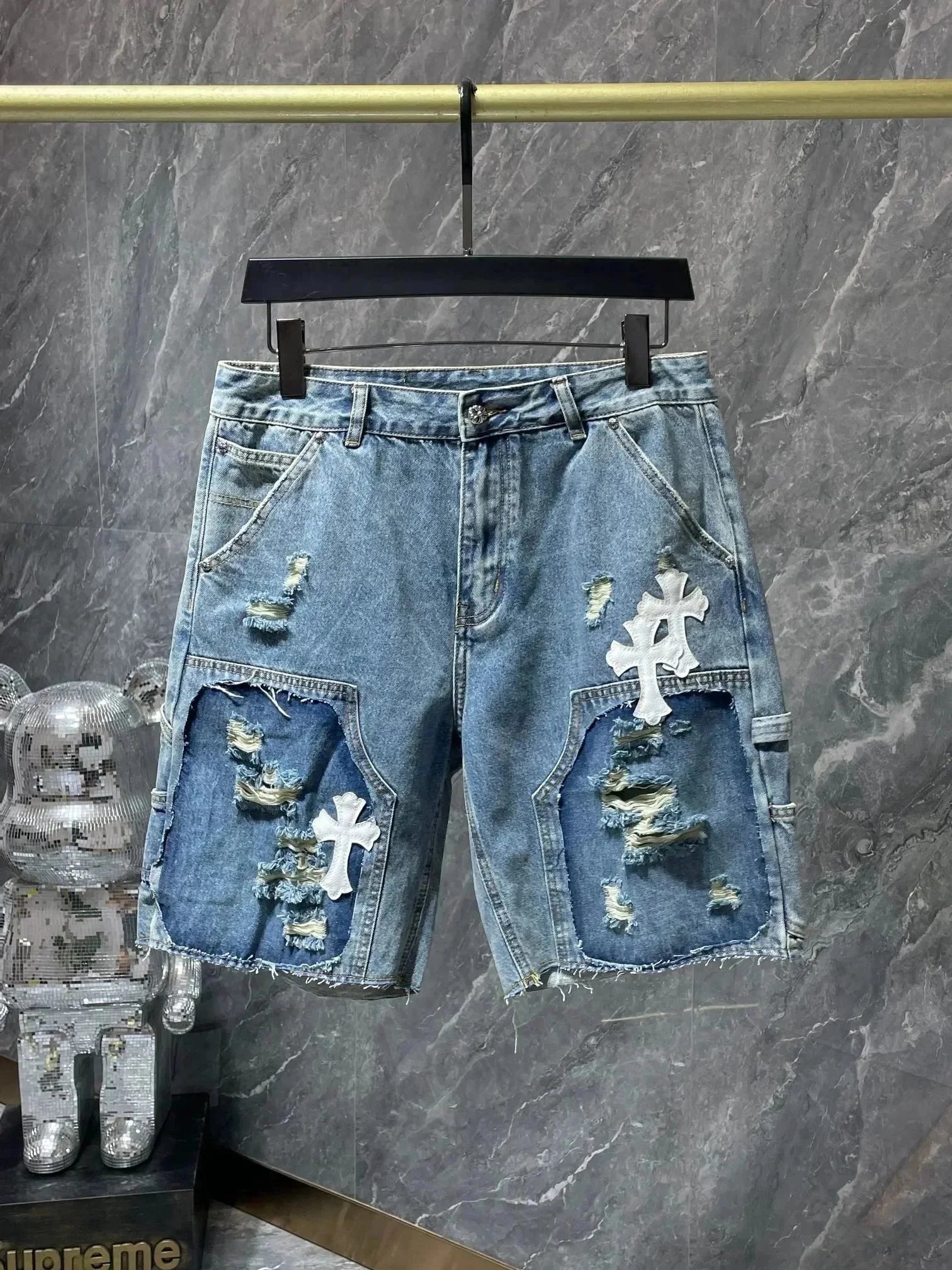 31 31
