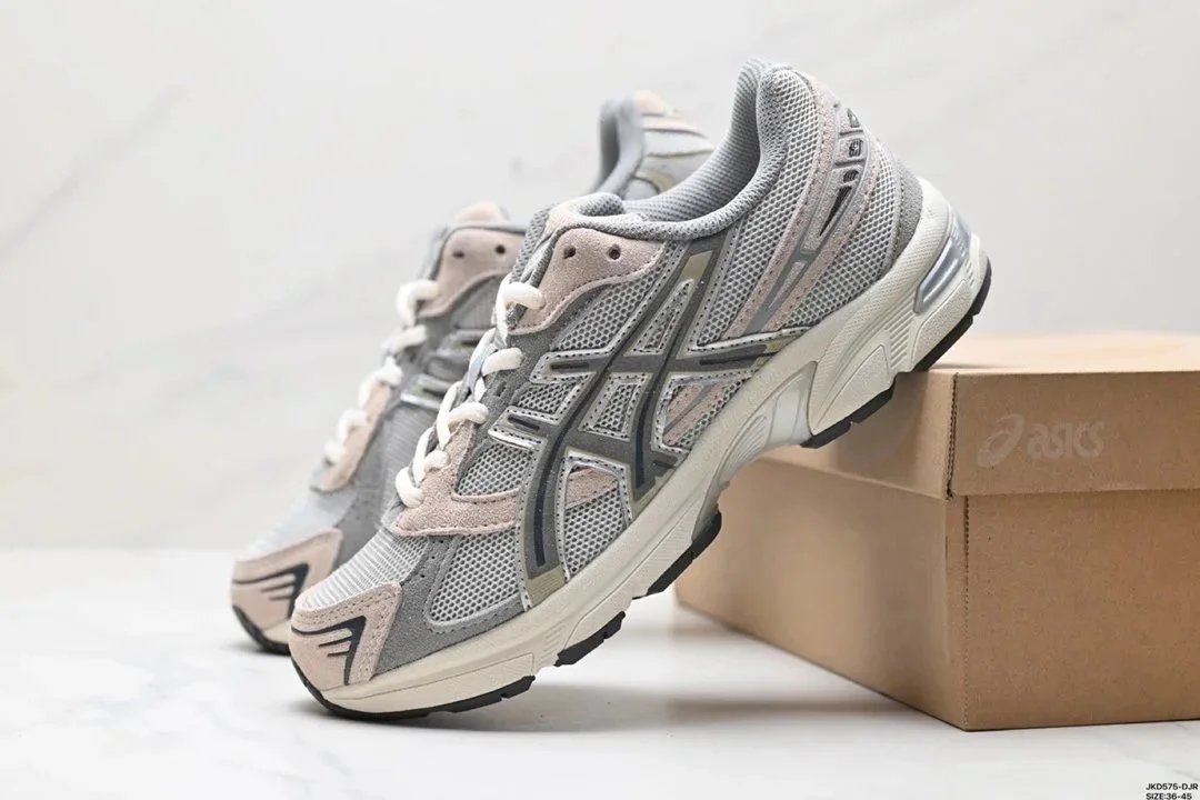7 7