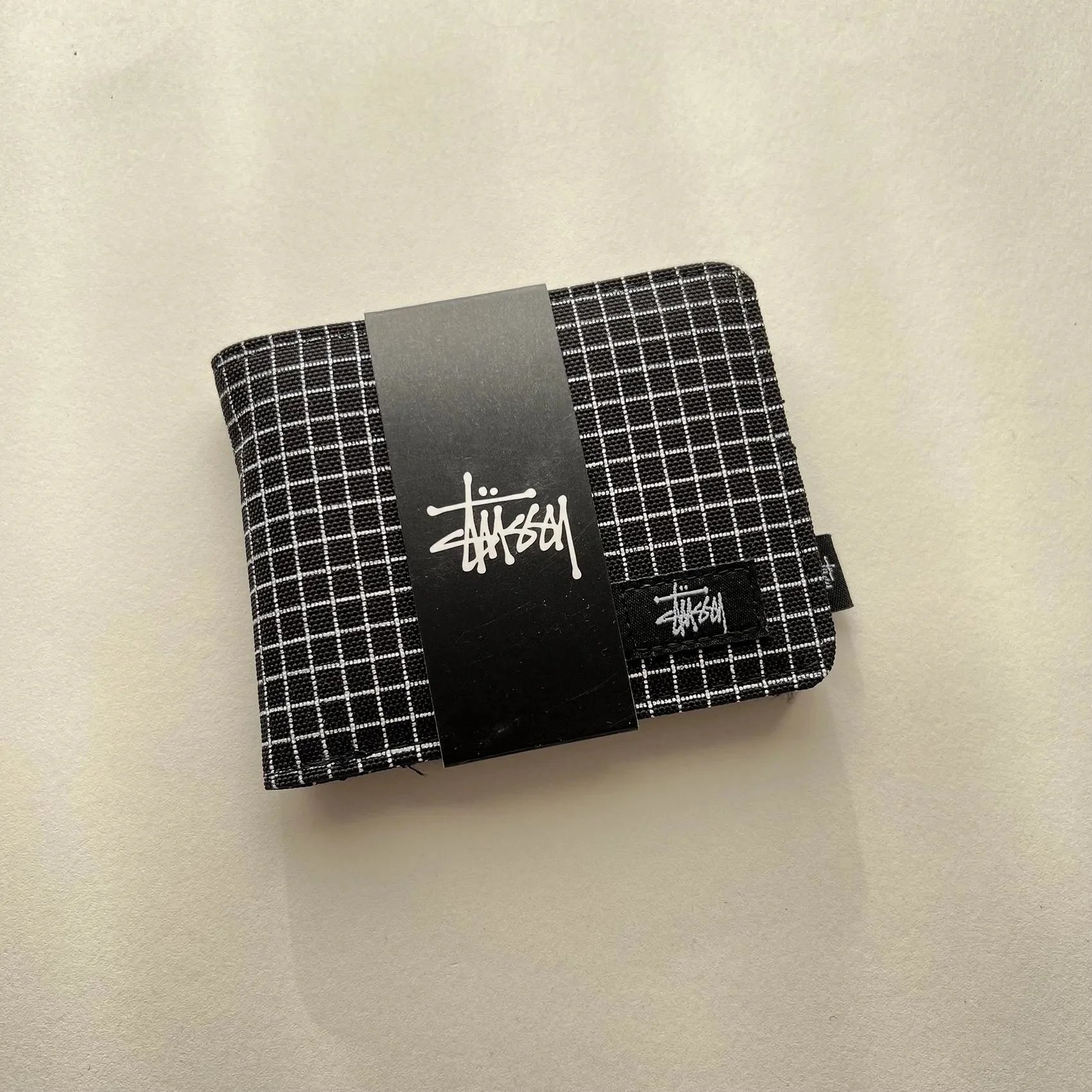16 16