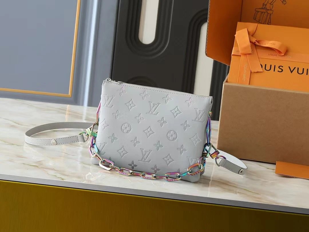 6 6